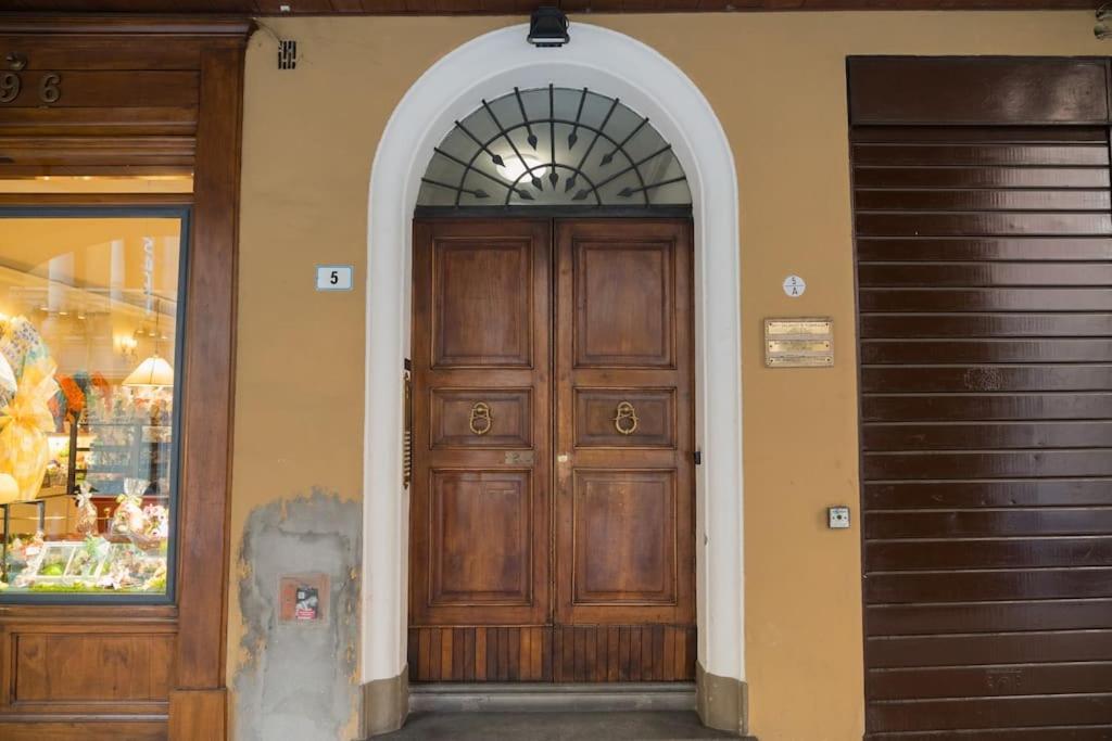 Carbonesi Luxury - Centro Storico Apartment Болоня Екстериор снимка